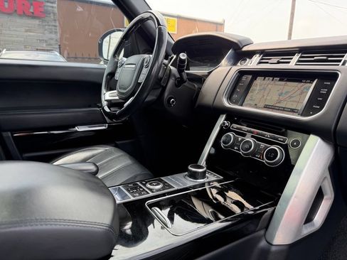 Used 2015 Land Rover Range Rover Supercharged AWD/4WD image 30