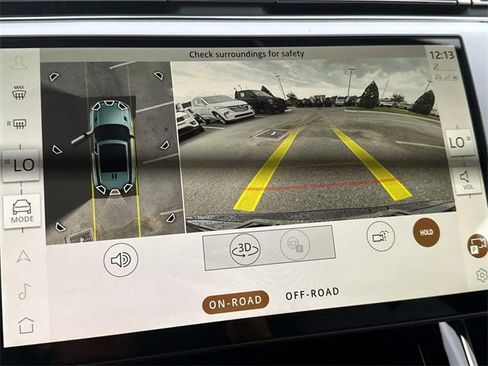 New 2025 Land Rover Range Rover Sport Dynamic SE image 21