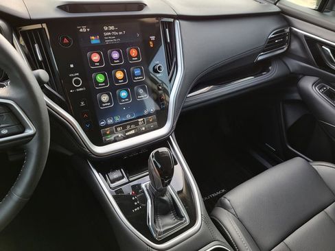 Certified 2025 Subaru Outback Limited image 24