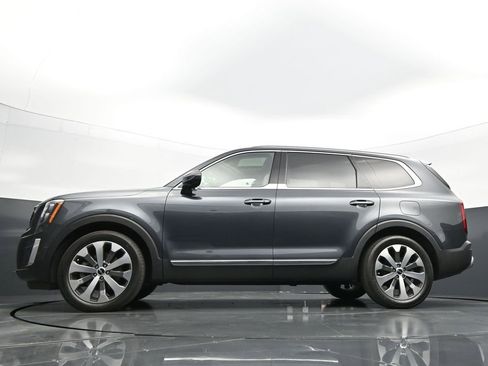 Used 2022 Kia Telluride EX w/ EX Premium Package AWD/4WD image 39