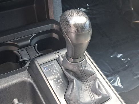 Used 2023 Toyota Tacoma SR AWD/4WD image 28