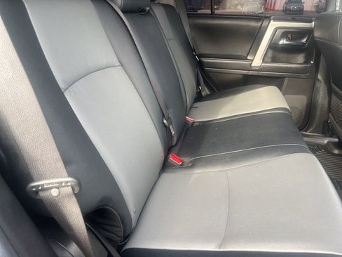 Used 2022 Toyota 4Runner SR5 Premium image 36