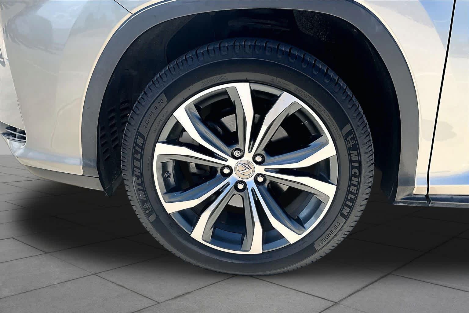 Used 2017 Lexus RX 350 FWD w/ Premium Package image 10