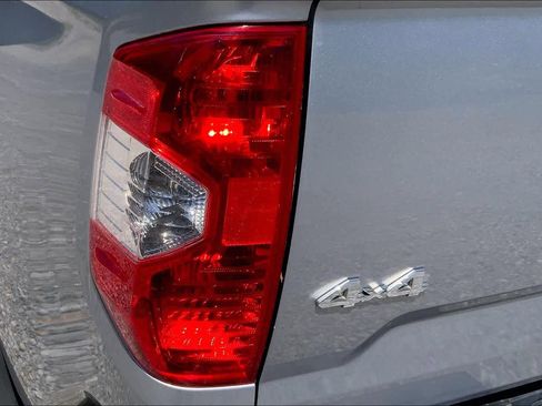 Used 2014 Toyota Tundra SR AWD/4WD image 26