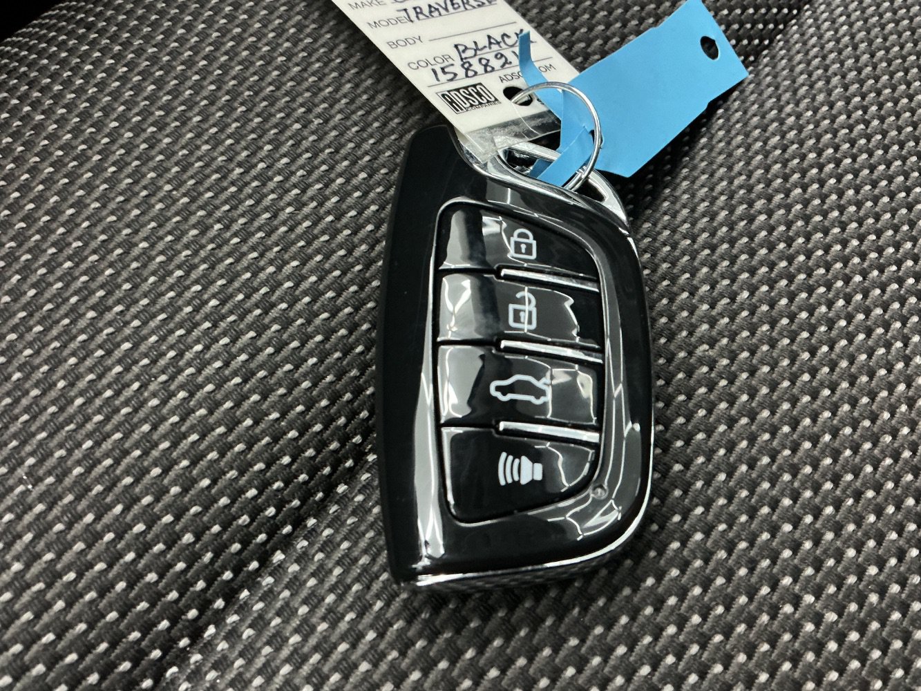Used 2021 Chevrolet Traverse LS AWD/4WD image 39