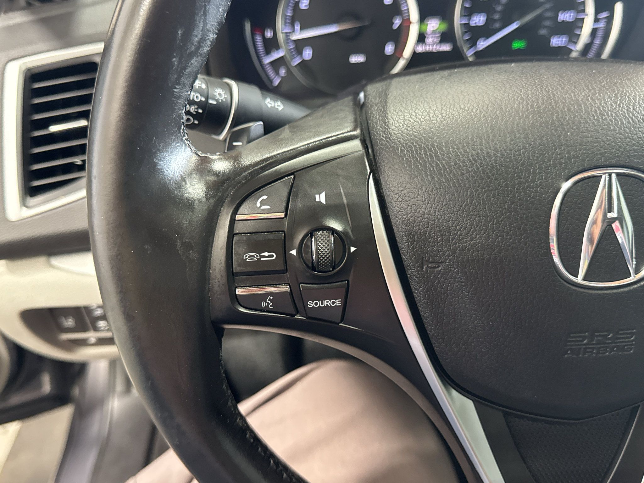Used 2020 Acura TLX FWD image 36