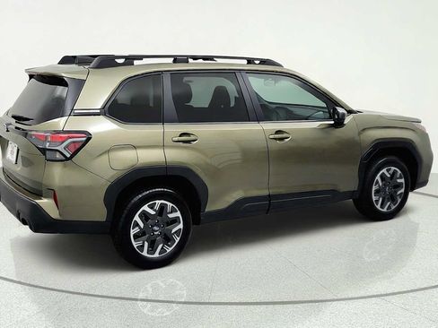 Certified 2026 Subaru Forester Premium AWD/4WD image 9