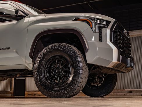 Used 2022 Toyota Tundra Limited w/ TRD Off-Road Package image 13