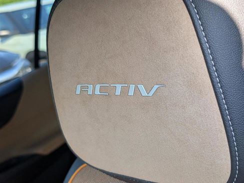 New 2026 Chevrolet Equinox ACTIV w/ Safety and Technology Package image 18