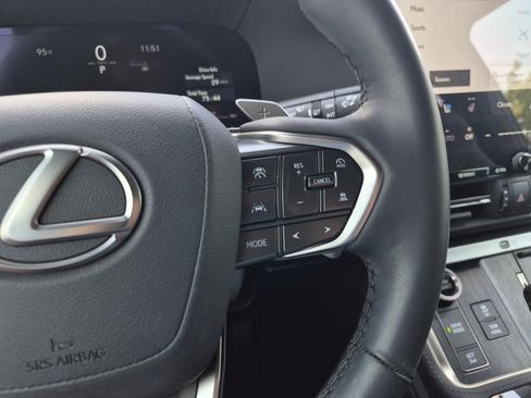 Used 2024 Lexus GX 550 w/ Accessory Package (31) AWD/4WD image 26