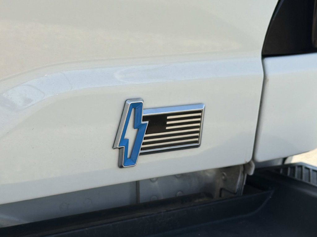Used 2023 Ford F150 Lightning Lariat AWD/4WD image 9