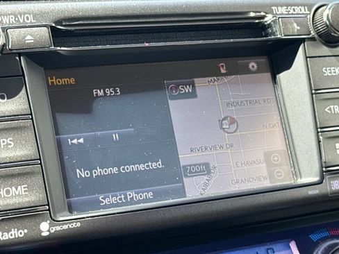 Used 2014 Toyota RAV4 Limited w/ Technology Package FWD image 19