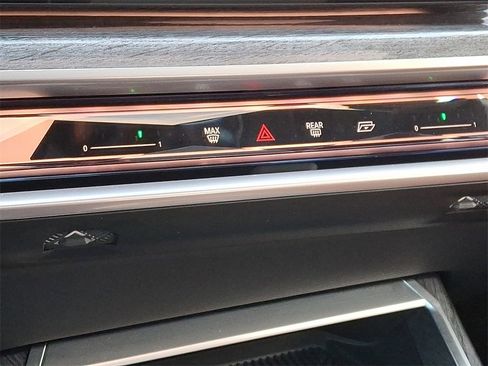 Certified 2023 BMW 760i xDrive image 19