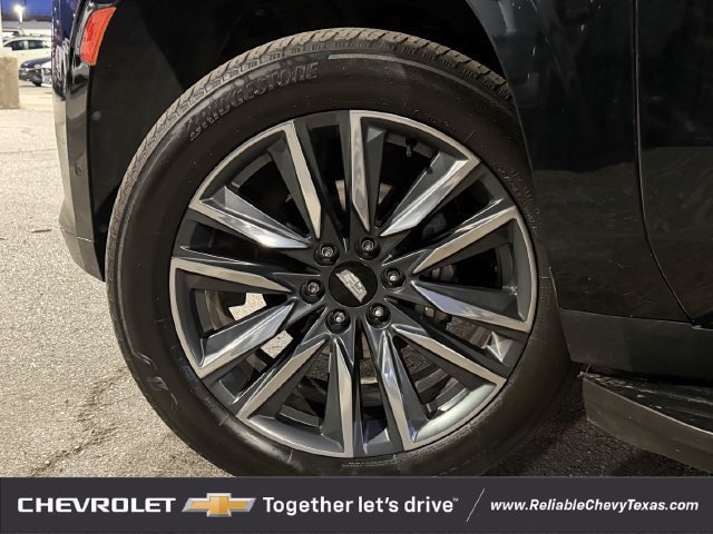 Used 2023 Cadillac Escalade ESV Sport AWD/4WD image 10
