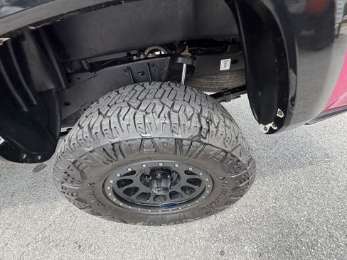 Used 2016 Toyota Tacoma SR5 w/ SR5 Appearance Package (SN) RWD image 27