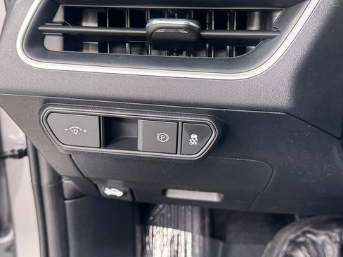 New 2026 Kia K4 LXS FWD image 30