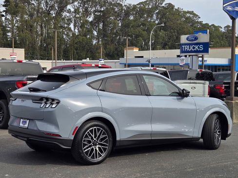 New 2026 Ford Mustang Mach-E Premium w/ Technology Package image 4