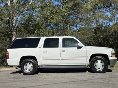 Used 2005 Chevrolet Suburban LT w/ Preferred Equipment Group