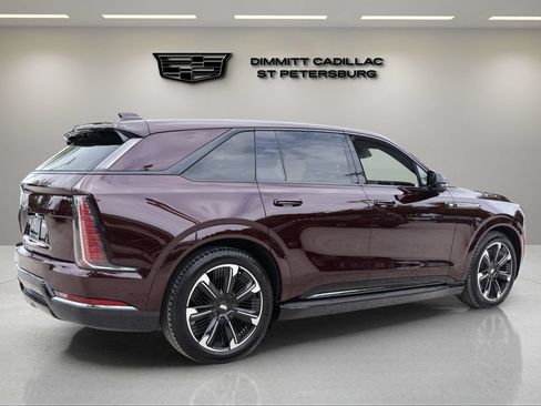 Certified 2025 Cadillac Escalade IQ Sport 1 AWD/4WD image 5