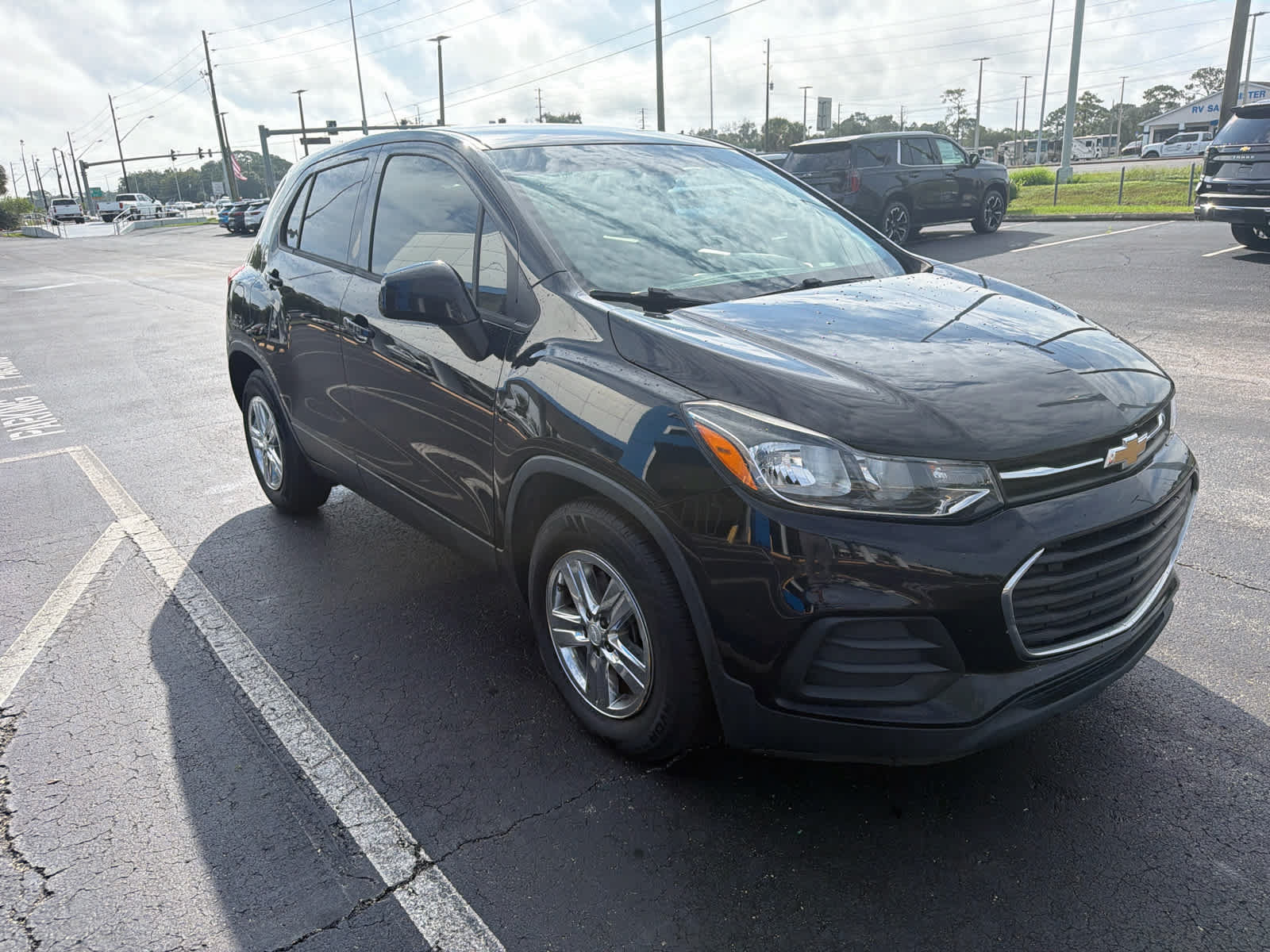 Used 2020 Chevrolet Trax LS w/ Tint and Cruise Package FWD image 7