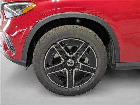 New 2026 Mercedes-Benz GLC 300 image 10