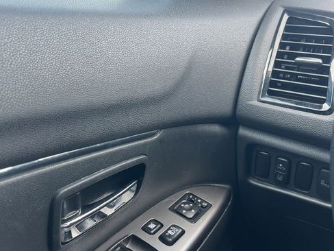 Used 2024 Mitsubishi Outlander Sport SE image 30