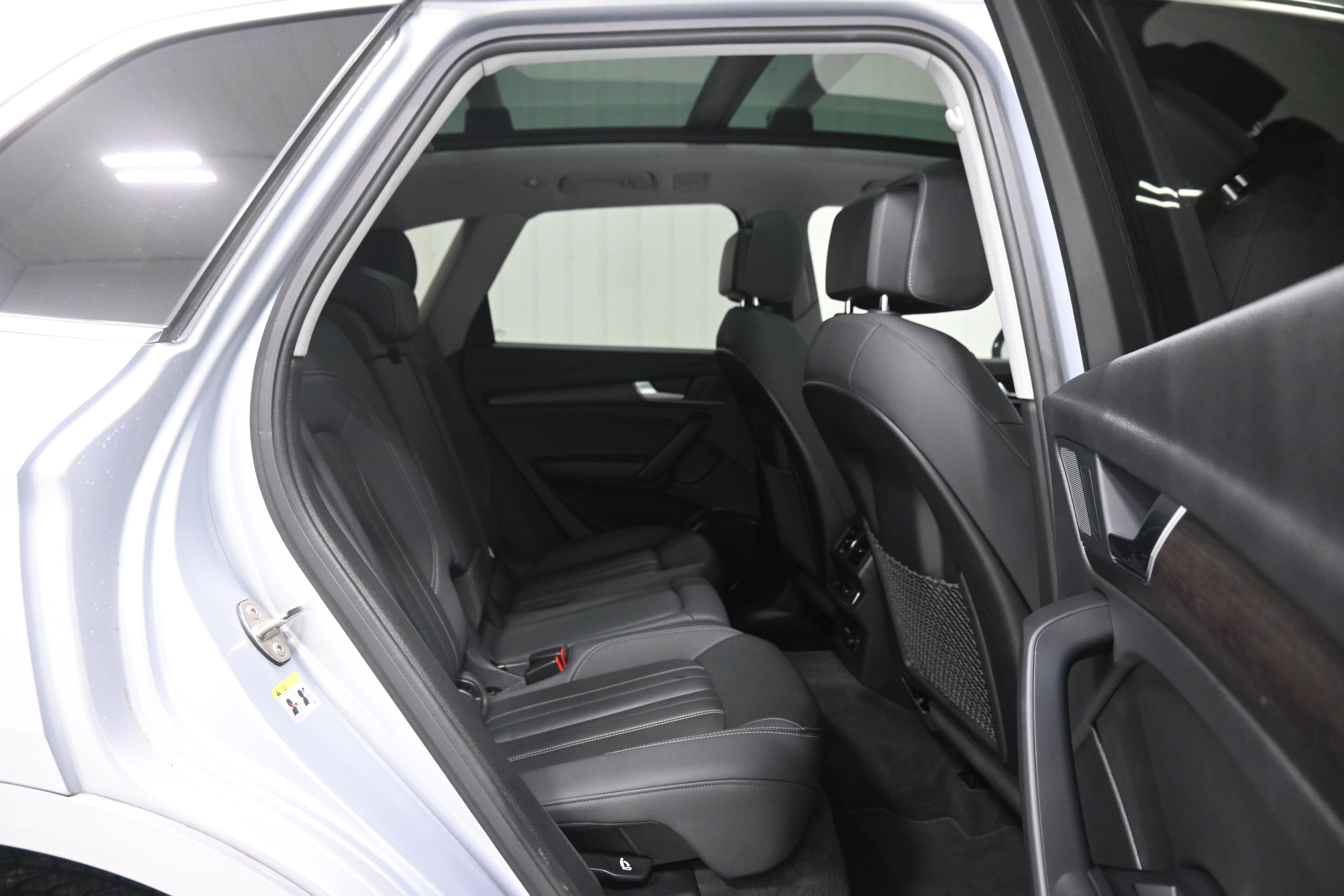 Used 2021 Audi Q5 2.0T Premium w/ Convenience Package AWD/4WD image 27
