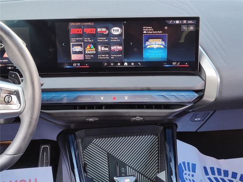 Certified 2025 BMW X3 xDrive30i image 19