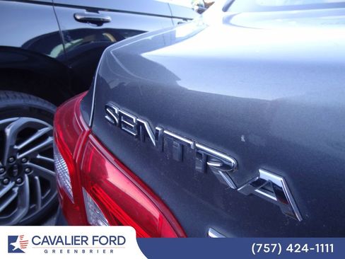 Used 2016 Nissan Sentra S FWD image 11
