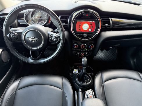 Used 2019 MINI Cooper 2-Door Hardtop FWD image 15