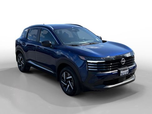Used 2026 Nissan Kicks SV FWD image 7