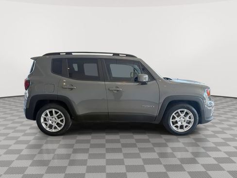 Used 2020 Jeep Renegade Latitude w/ LED Lighting Group FWD image 12