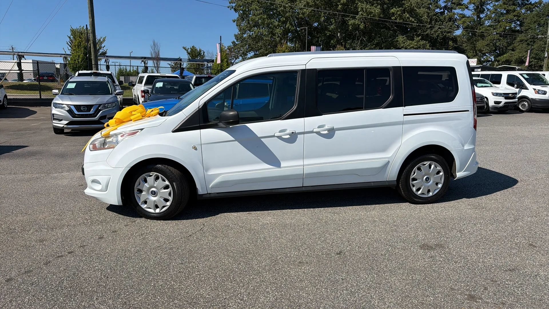 Used 2018 Ford Transit Connect XLT FWD image 5
