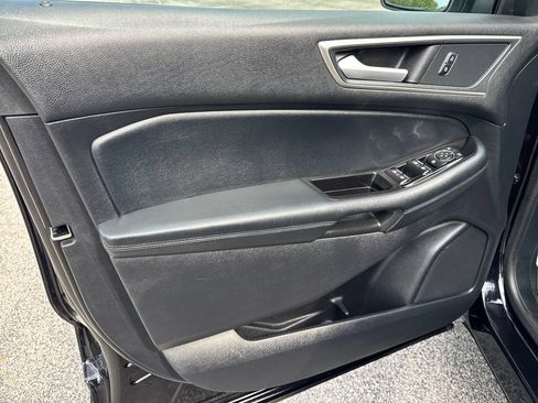 Used 2020 Ford Edge SEL AWD/4WD image 15