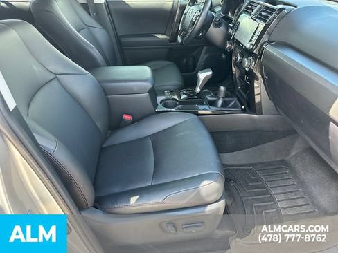 Used 2023 Toyota 4Runner TRD Off-Road Premium w/ Moonroof Package AWD/4WD image 15