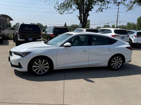 Certified 2026 Acura Integra FWD image 9