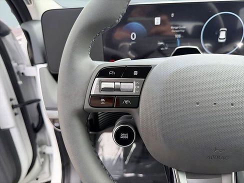 New 2026 Hyundai Ioniq 5 SE AWD/4WD image 15