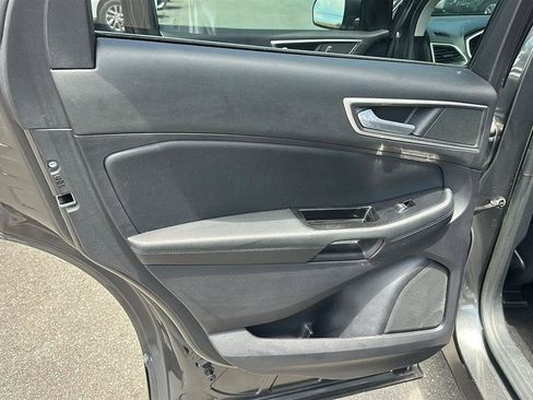 Used 2019 Ford Edge SEL w/ Equipment Group 201A FWD image 25