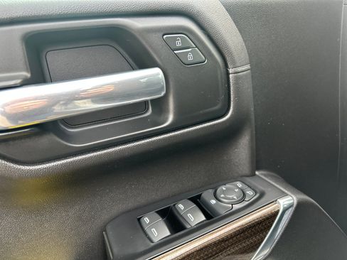 Used 2019 Chevrolet Silverado 1500 RST image 6