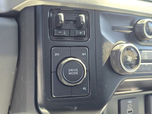 New 2023 Ford F550 4x4 SuperCab Super Duty image 17