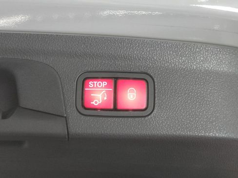 Used 2024 Mercedes-Benz GLE 580 4MATIC image 33