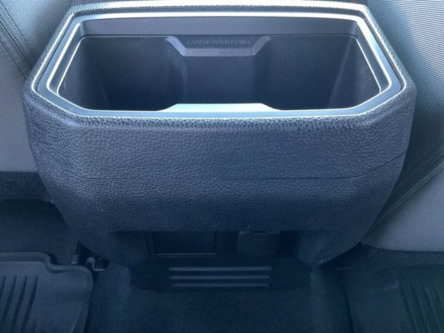 Used 2025 Toyota Tacoma SR5 AWD/4WD image 19