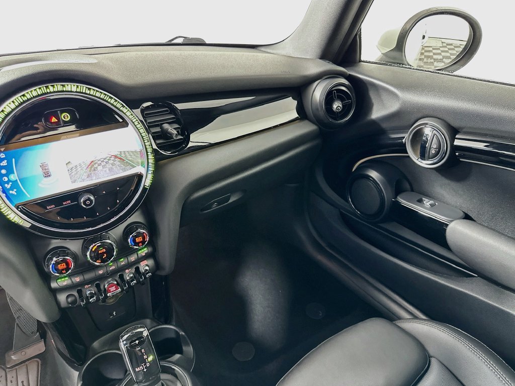 Used 2024 MINI Cooper S FWD image 23
