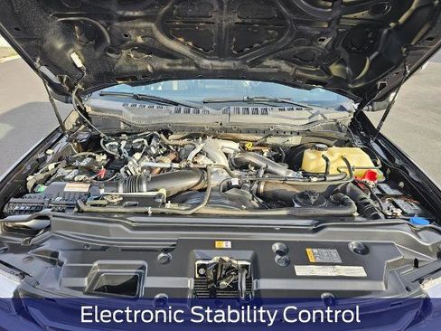 Certified 2021 Ford F350 Platinum w/ Tremor Off-Road Package image 11