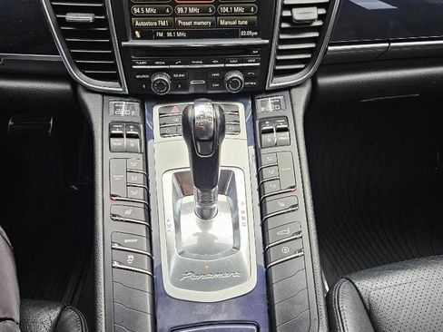 Used 2012 Porsche Panamera 4 image 48