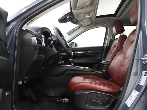 Used 2023 MAZDA CX-5 Carbon Edition image 23