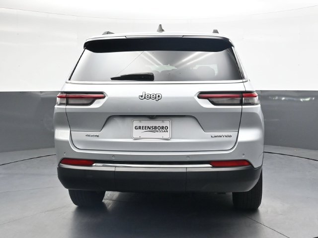 Used 2023 Jeep Grand Cherokee L Limited AWD/4WD image 7