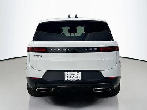 Used 2024 Land Rover Range Rover Sport SE AWD/4WD image 10