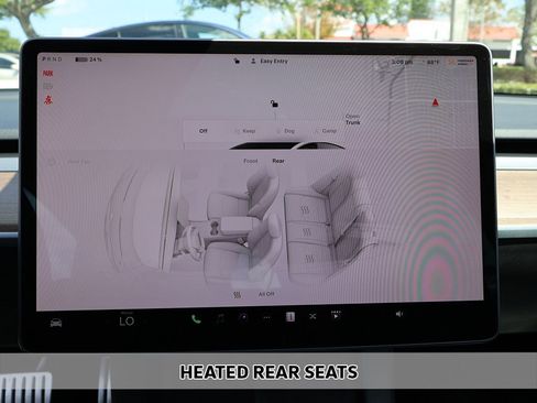 Used 2023 Tesla Model 3 Performance image 7