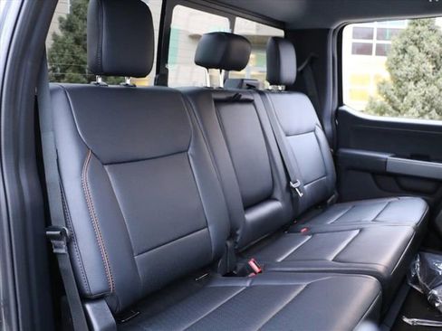 New 2026 Ford F250 Lariat w/ Black Appearance Package image 15